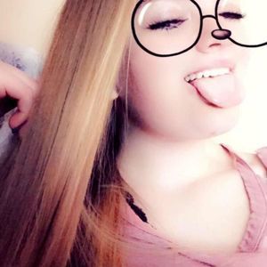 Meet your Posher, Amelia